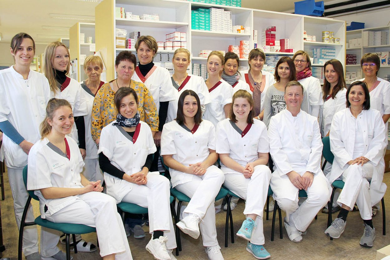 Unser Apothekenteam Unser Apothekenteam
