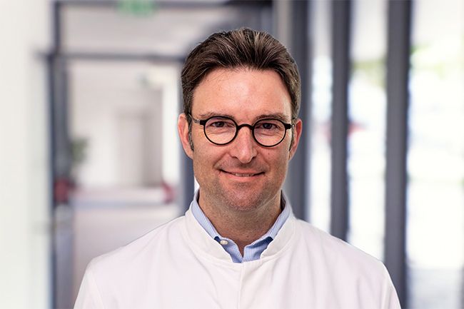 Dr. med. Ralf Holzer