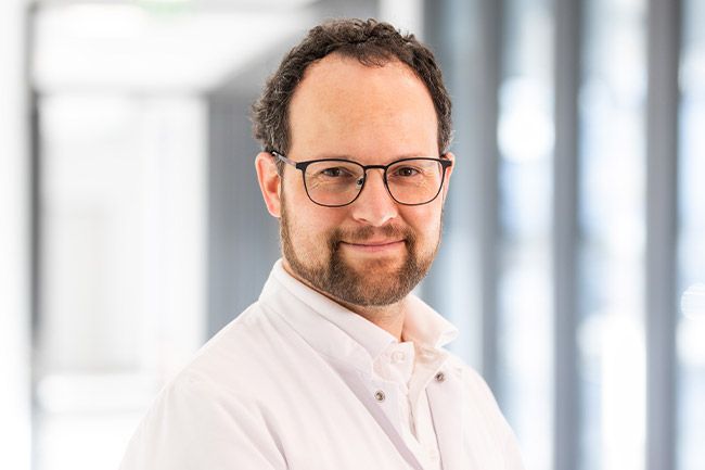 Dr. med.  Johannes  Lang 