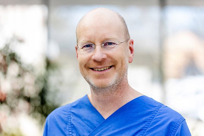 Dr. med.  Michael  Fischer 