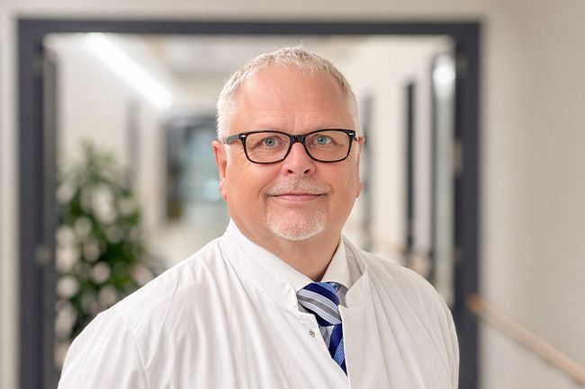 Dr. med. Herbert März