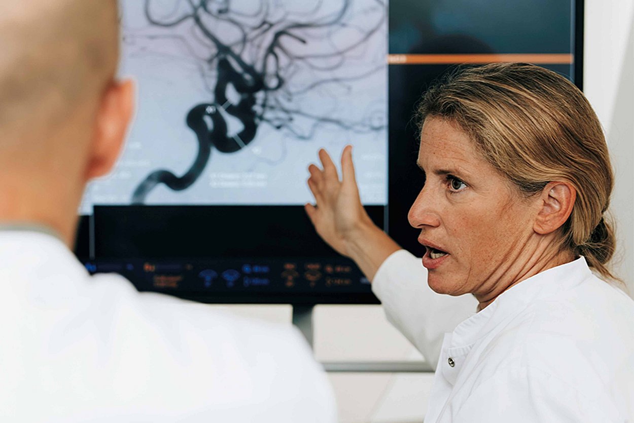 Neuroradiologische Chefärztin Dr. Charlotte Rüther im Gespräch
